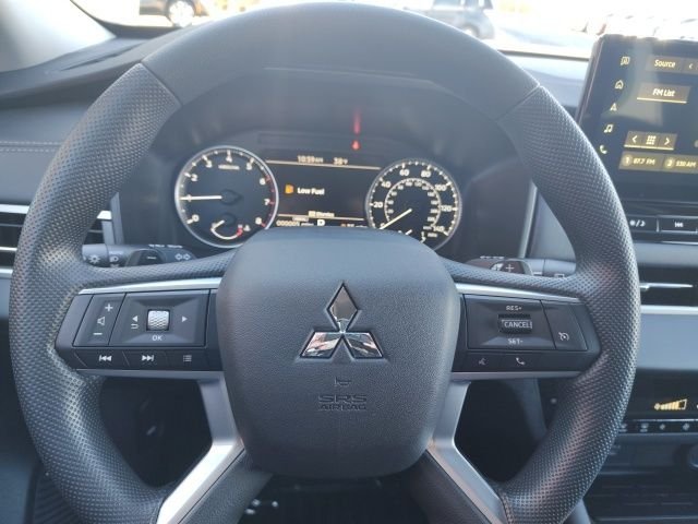New 2026 Black Mitsubishi ES image 14