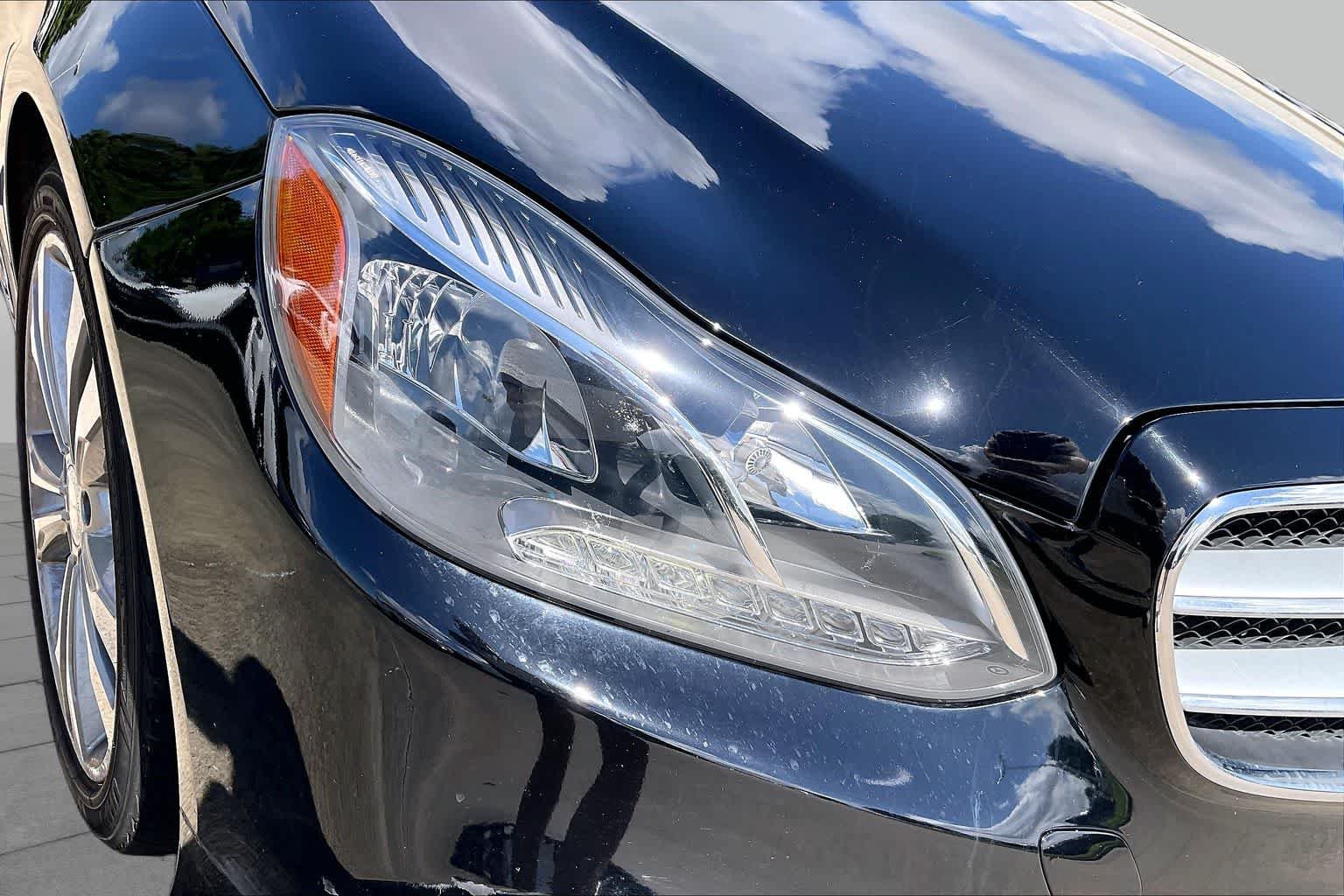Used 2014 Black Mercedes-Benz E 350 Sport image 24