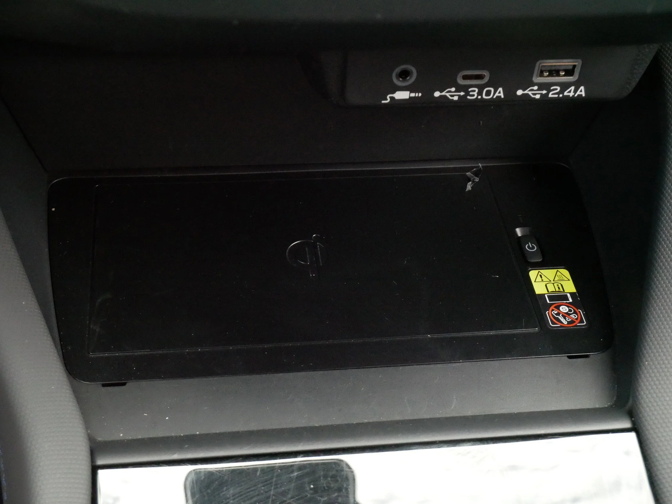 Used 2025 Crystal Black Silica Subaru Limited image 28