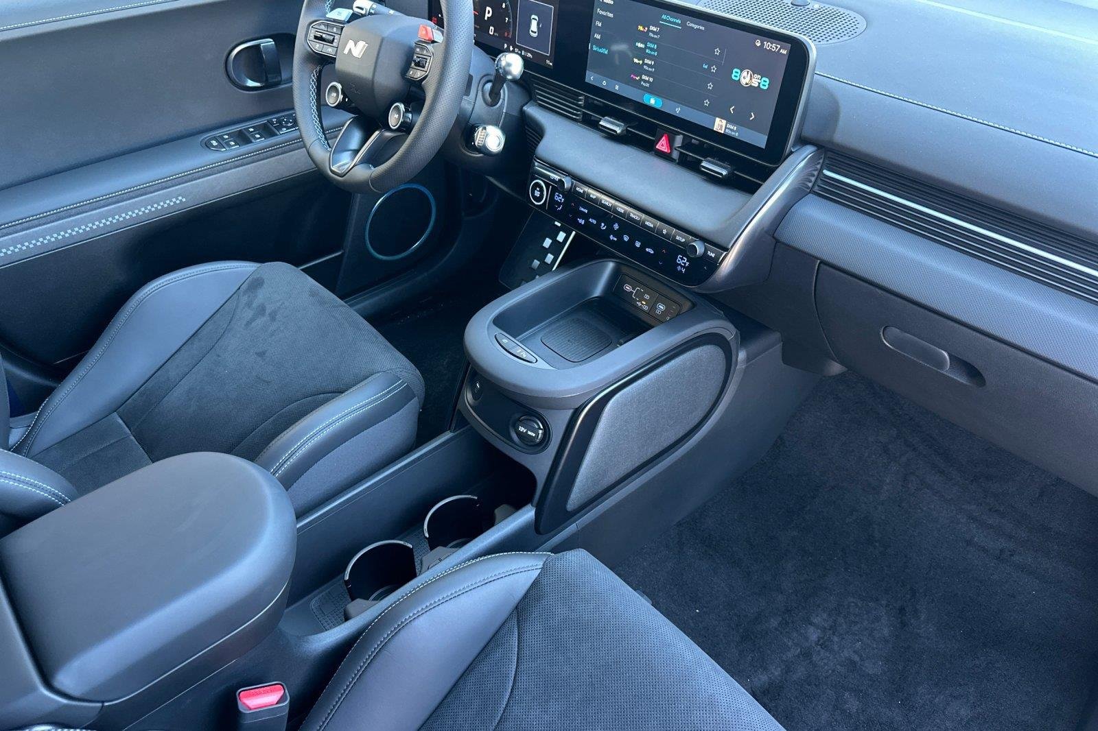 New 2025 Abyss Black Hyundai AWD image 37
