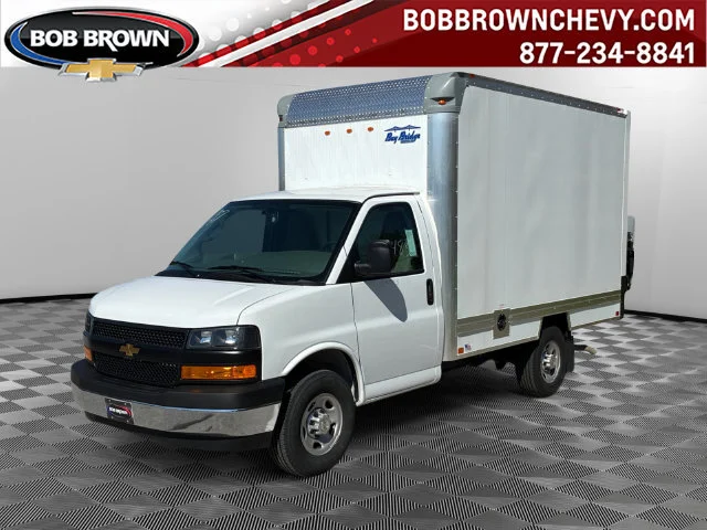 2026 Chevrolet Express Cutaway Base