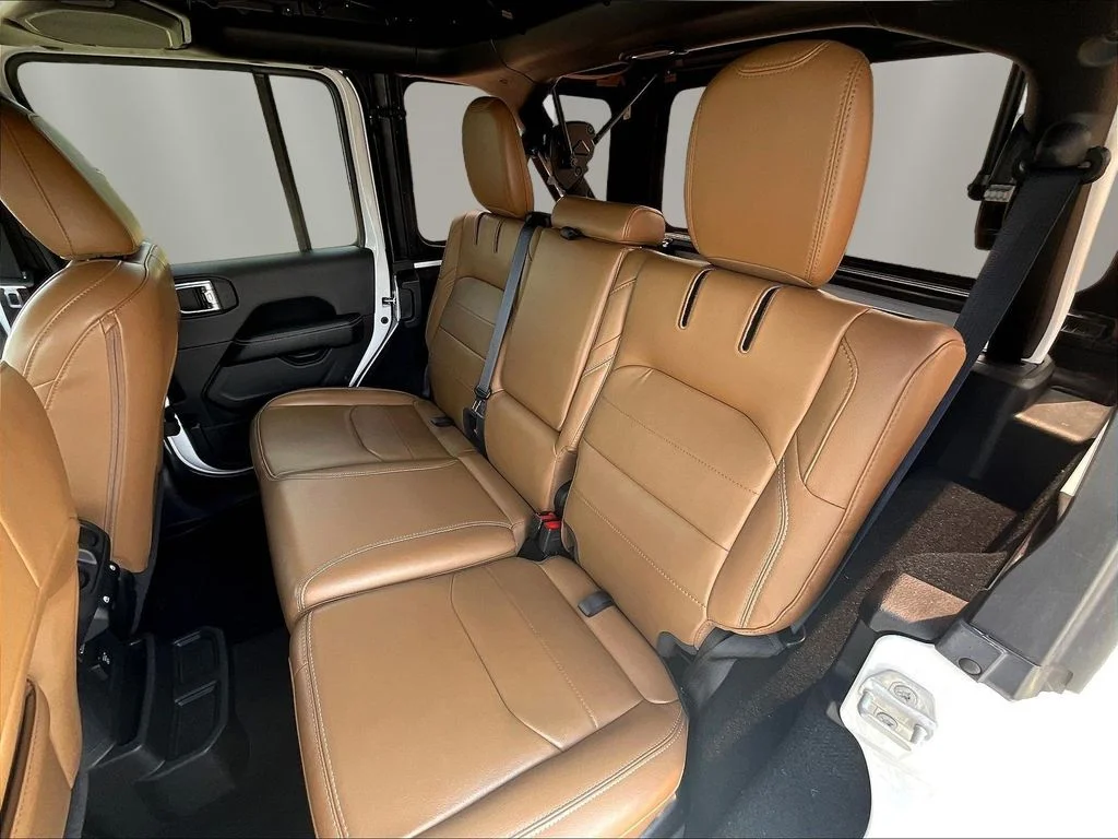 Used 2022 Bright White Clearcoat Jeep Unlimited Sahara 4xe image 21
