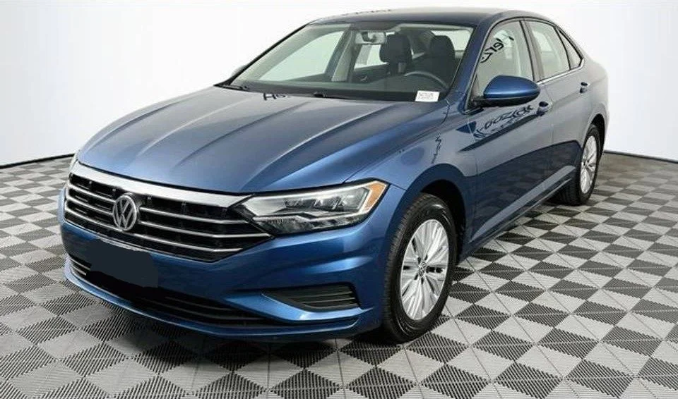 Used 2019 Blue Volkswagen 1.4T S image 2