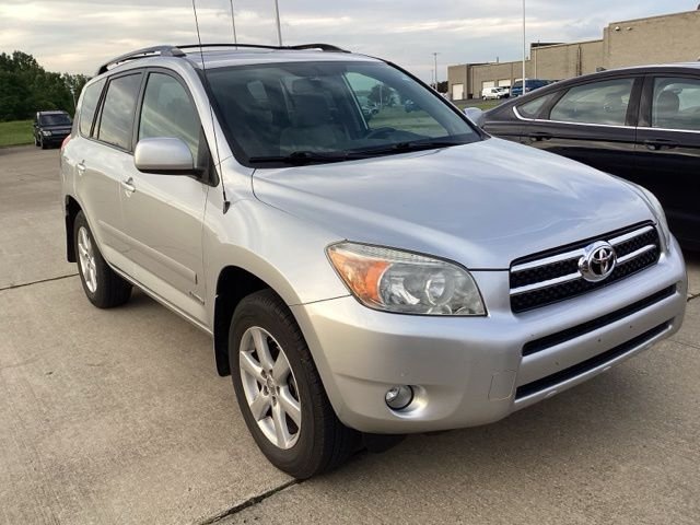 Used 2008 Classic Silver Toyota Limited image 8