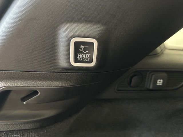 Used 2024 White Jeep Summit image 22