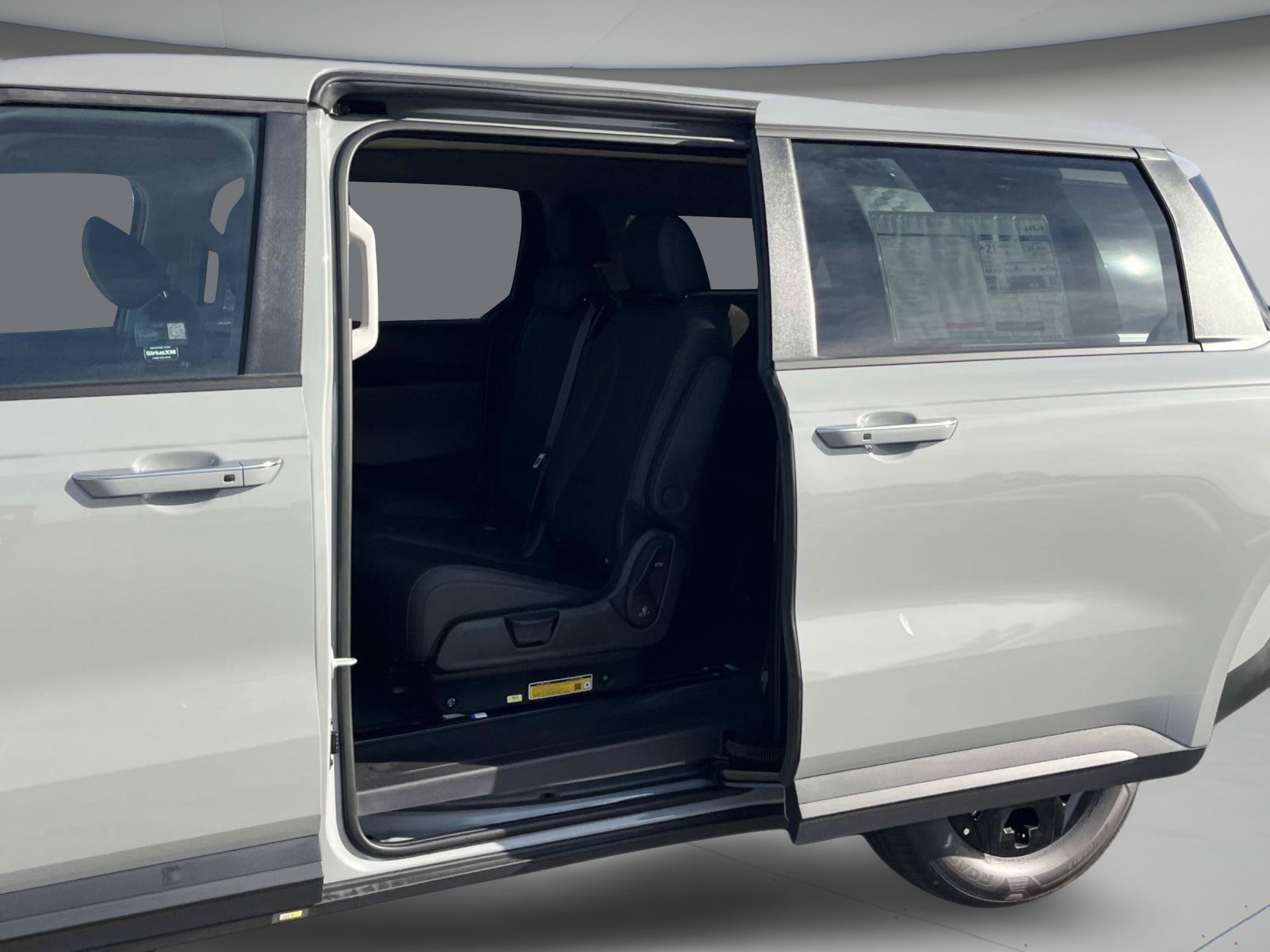 New 2027 Ceramic Silver Kia LXS image 36