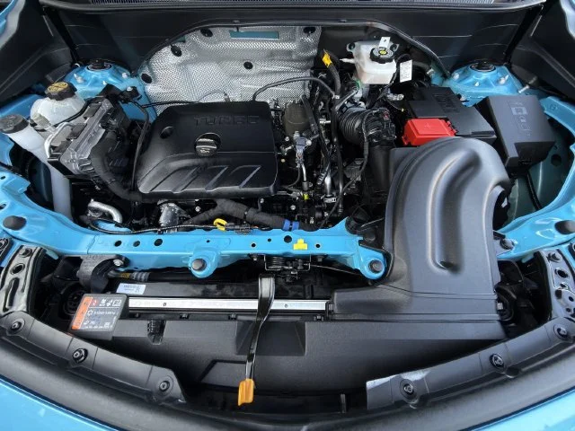 Used 2025 Aquamarine Blue Metallic Buick Sport Touring image 29