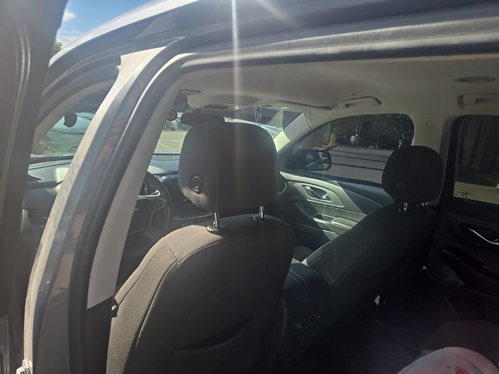Used 2021 Gray Chevrolet LS image 11