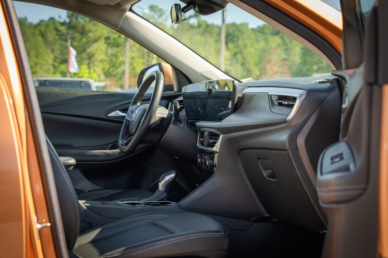 2024 Buick Encore GX Sport Touring - Photo 14