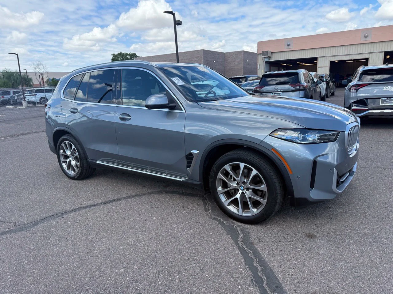 Used 2026 Gray Metallic BMW xDrive40i image 2