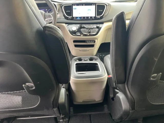 Used 2023 Gray Chrysler Touring L image 16