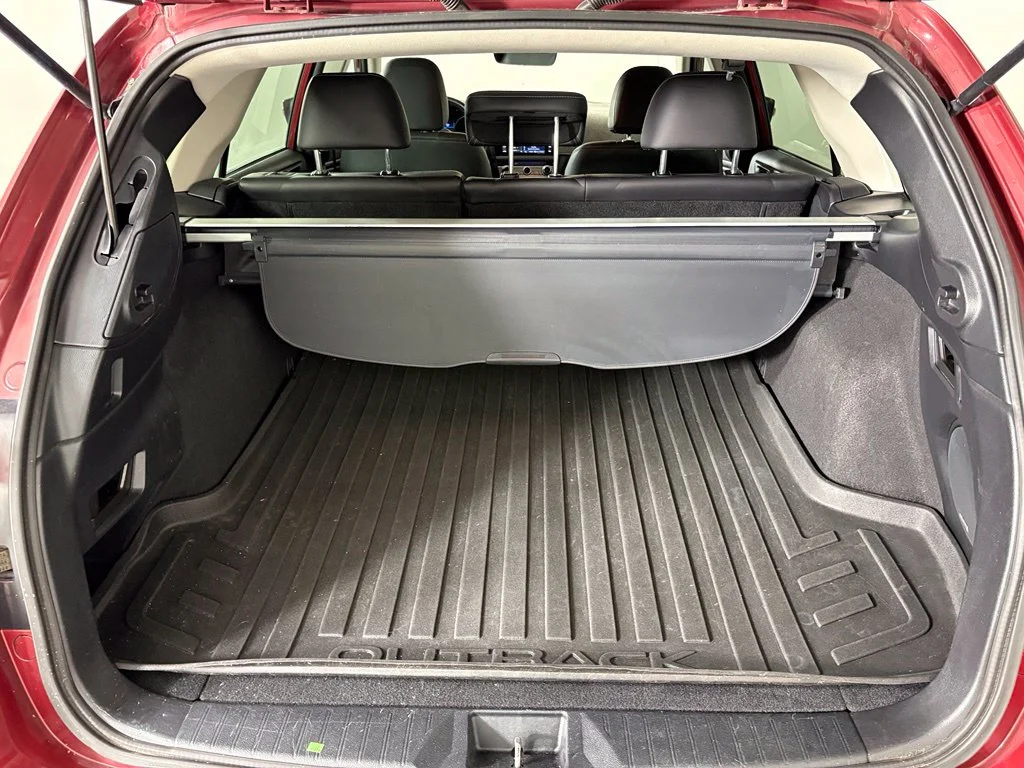 Used 2017 Red Subaru 2.5i image 37