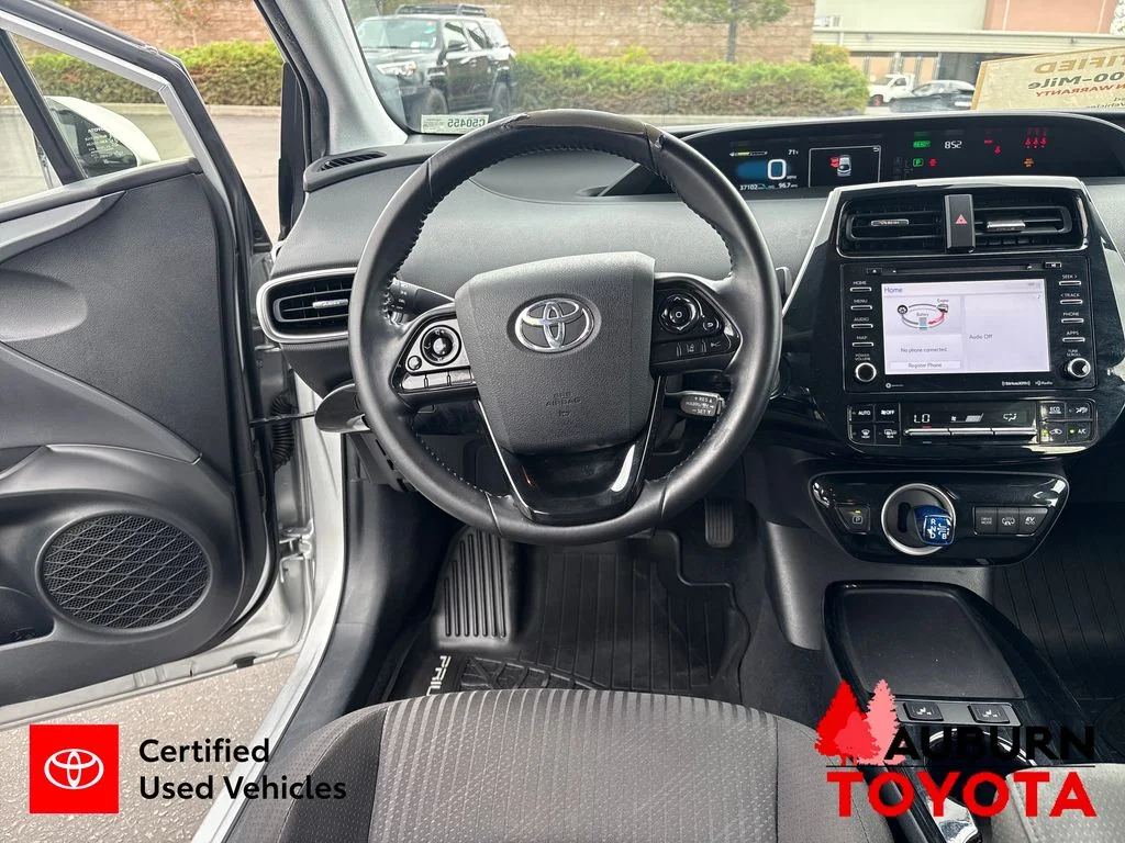 Certified Used 2020 Classic Silver Metallic Toyota LE image 21