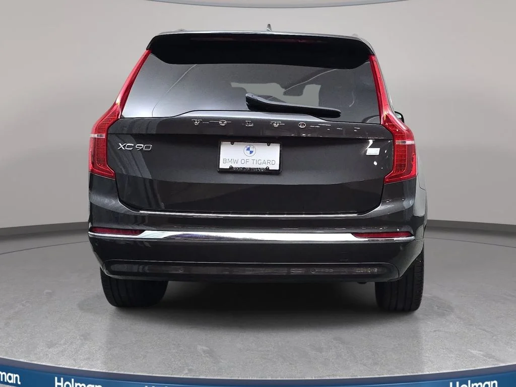 Used 2024 Platinum Gray Metallic Volvo T8 Plus 6 Passenger image 7