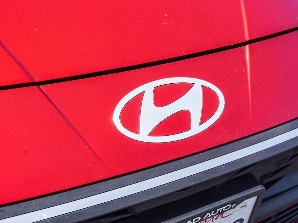 Used 2024 Red Hyundai Blue image 11