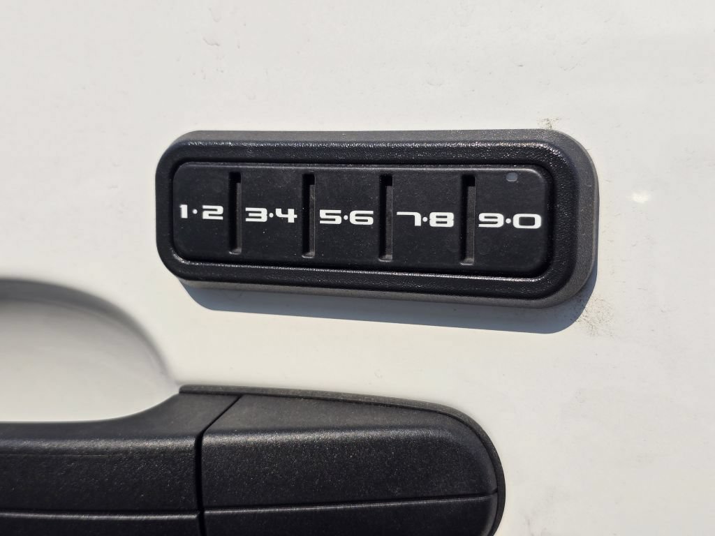New 2026 Oxford White Ford XL image 19