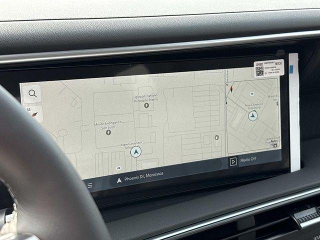 New 2026 White Hyundai SEL Premium 7P image 3