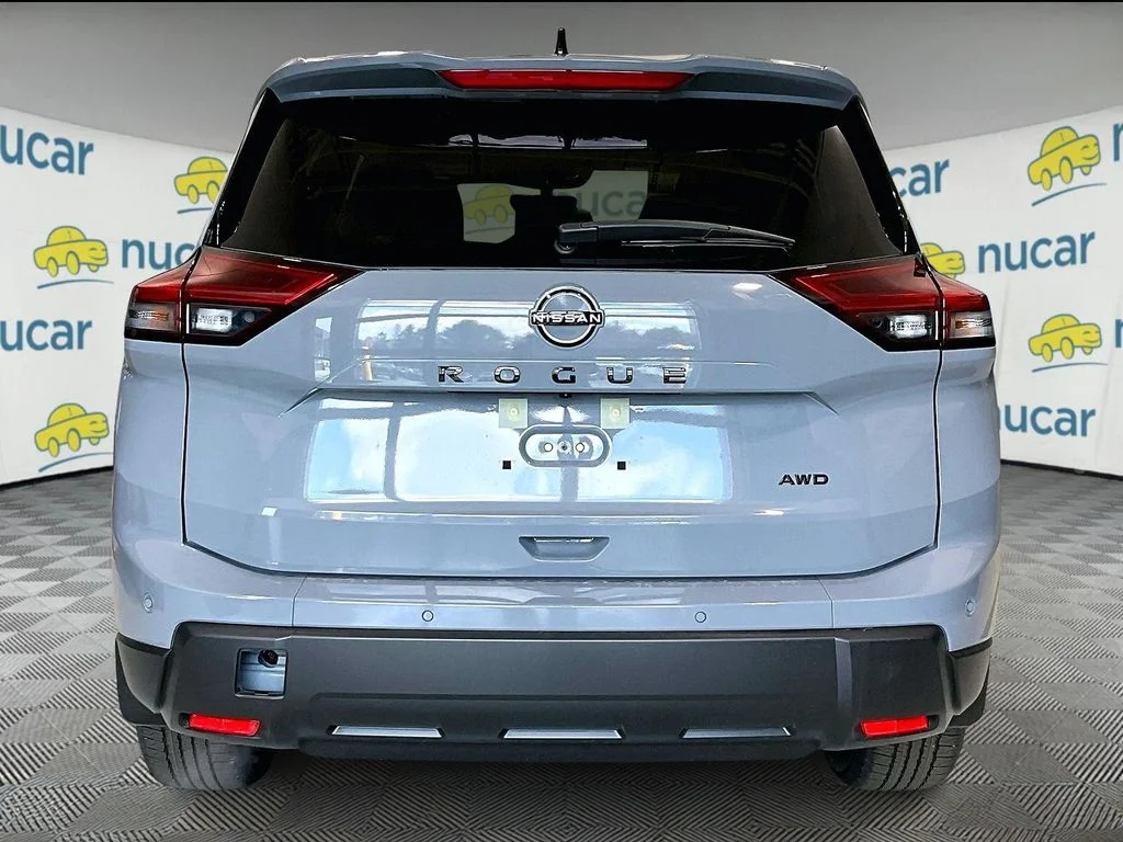 New 2026 Gray Nissan Dark Armor image 4