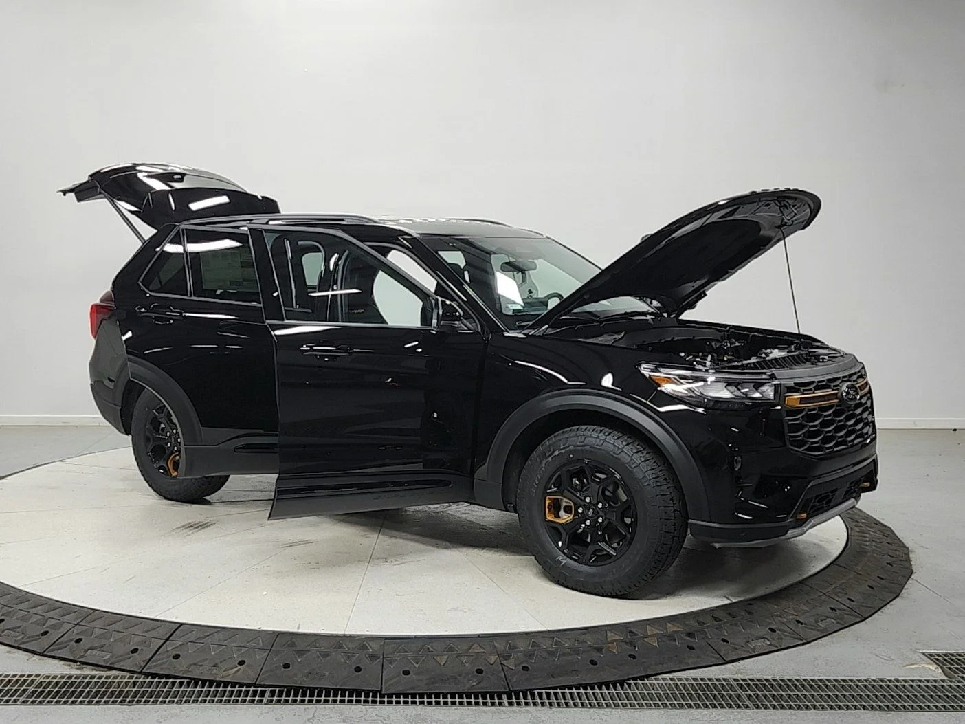 New 2026 Black Ford Tremor image 9