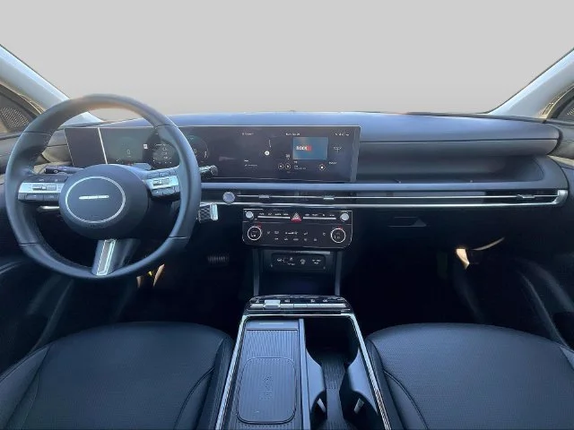 Used 2025 Gray Hyundai SEL Convenience image 9