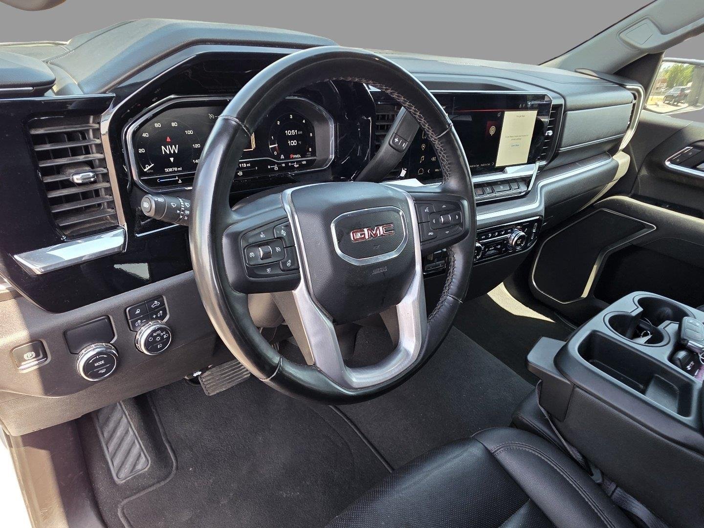 Used 2025 Summit White GMC SLT image 11