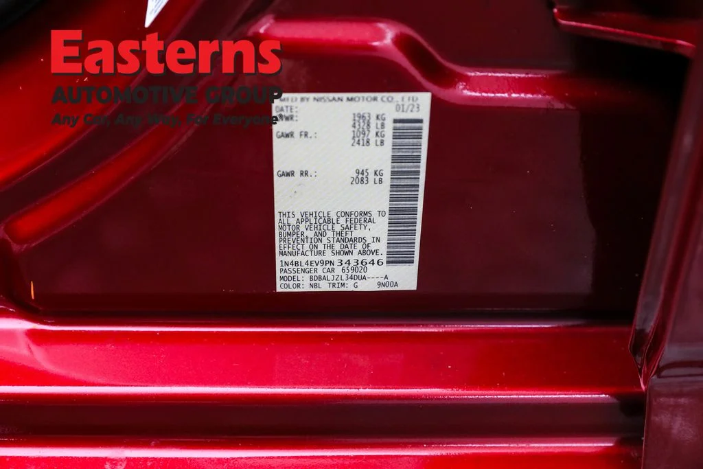 Used 2023 Red Nissan 2.5 SL image 35