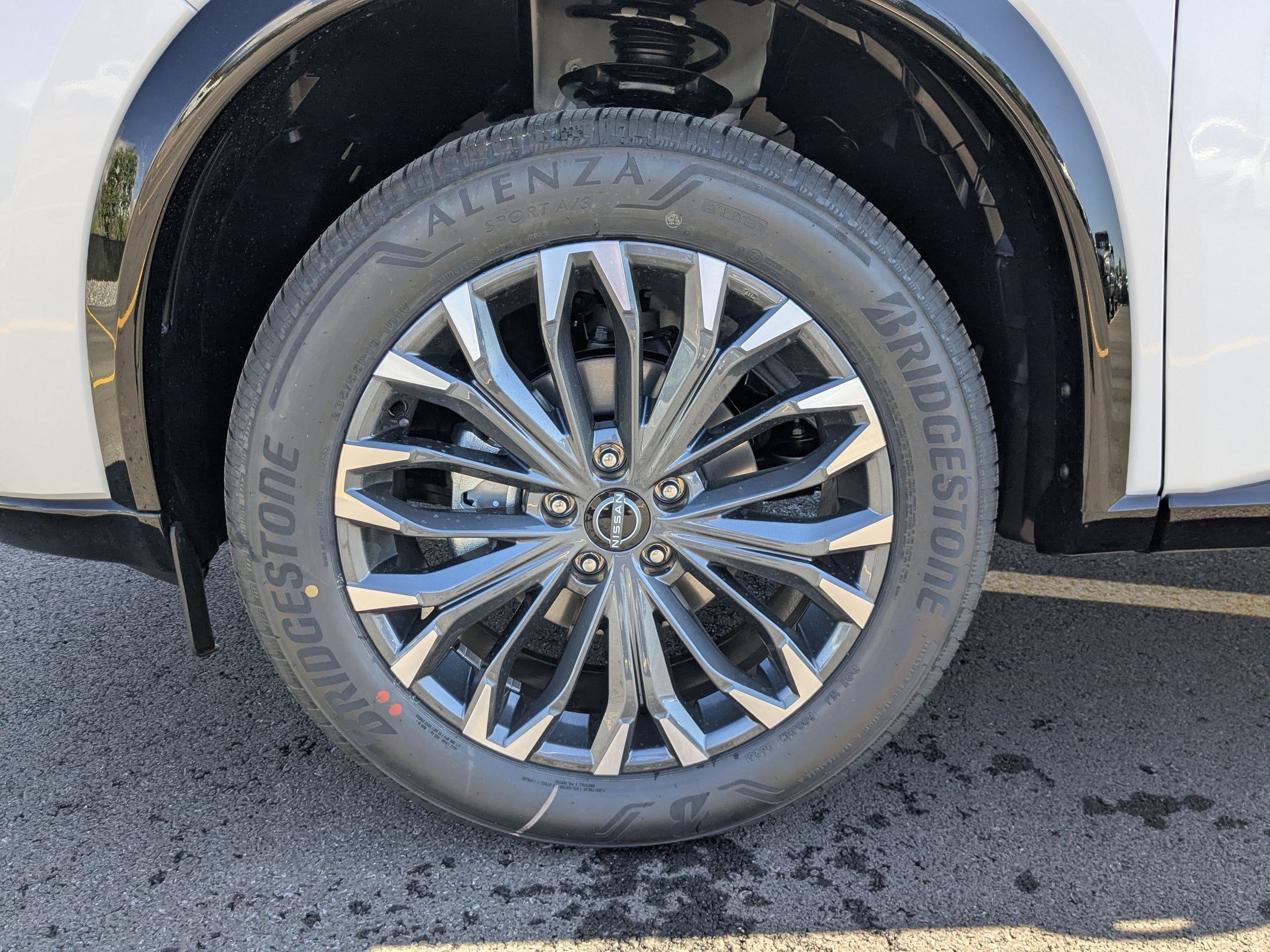 New 2026 Everest White Pearl Tricoat Nissan Platinum image 17