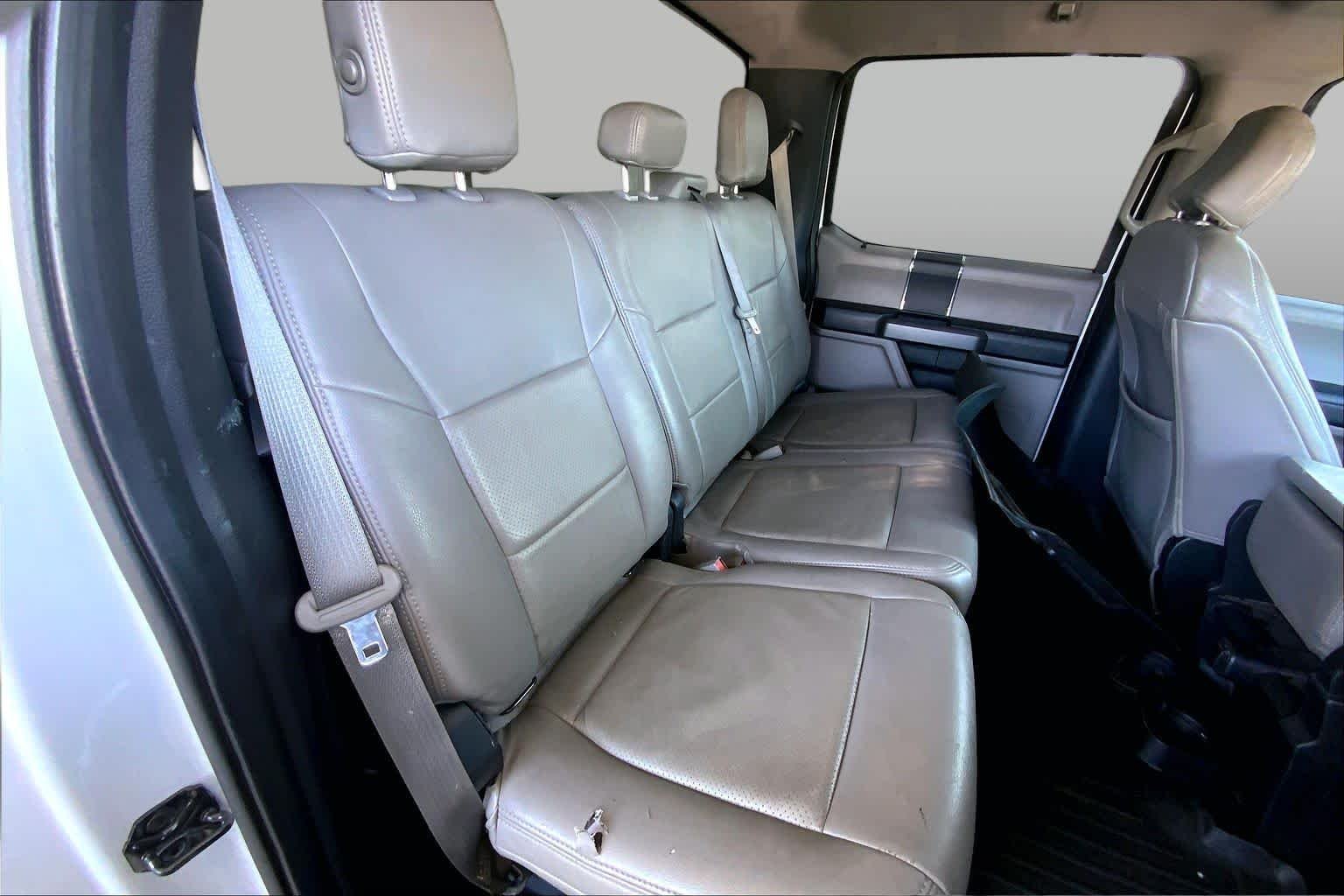 Used 2018 Oxford White Ford XLT image 18
