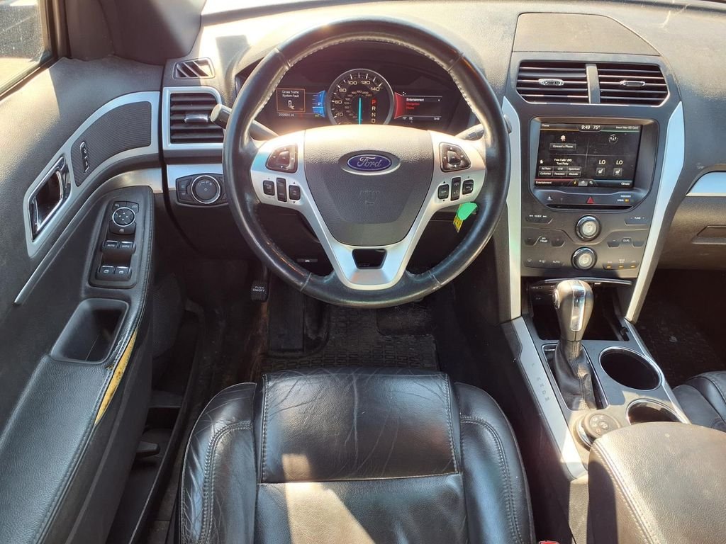 Used 2014 Brown Ford XLT image 10