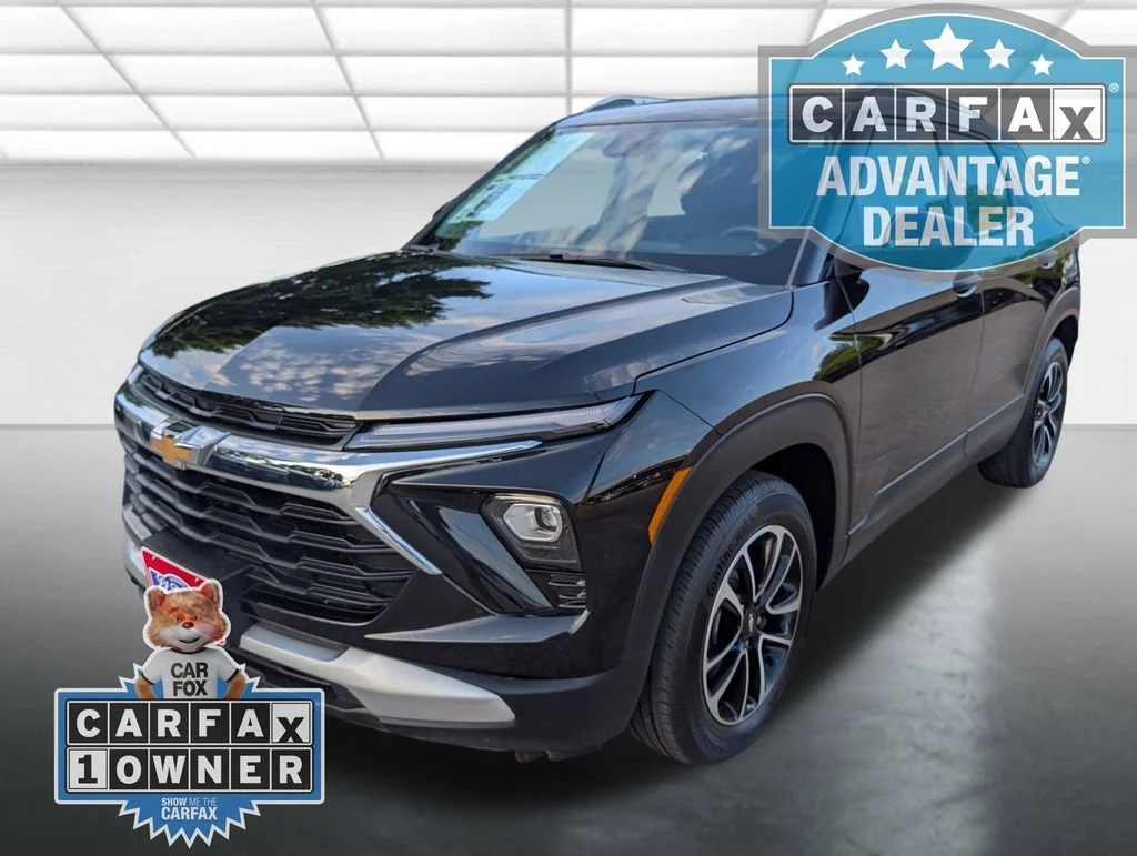 Certified Used 2024 Mosaic Black Metallic Chevrolet LT image 26
