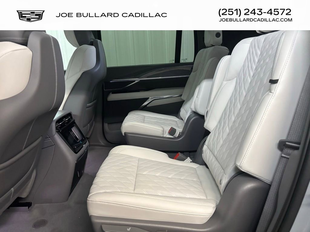 2026 Cadillac Escalade IQL Luxury - Photo 19