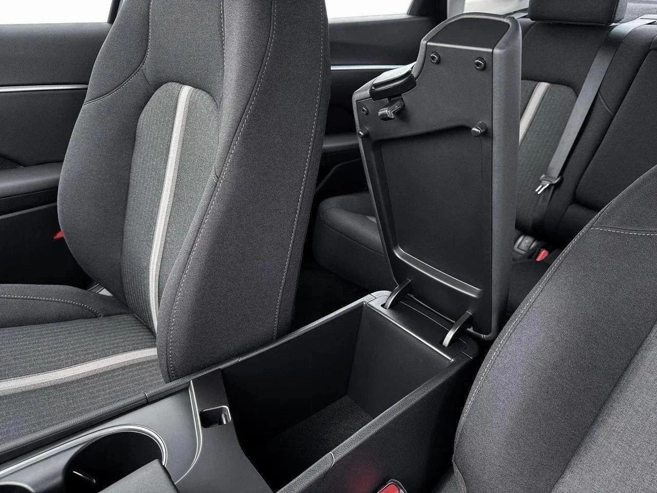 New 2026 Portofino Gray Metallic Hyundai SEL Sport image 18