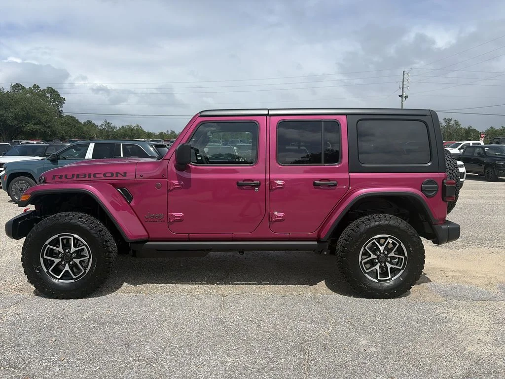 New 2026 Tuscadero Pearlcoat Jeep Rubicon image 3