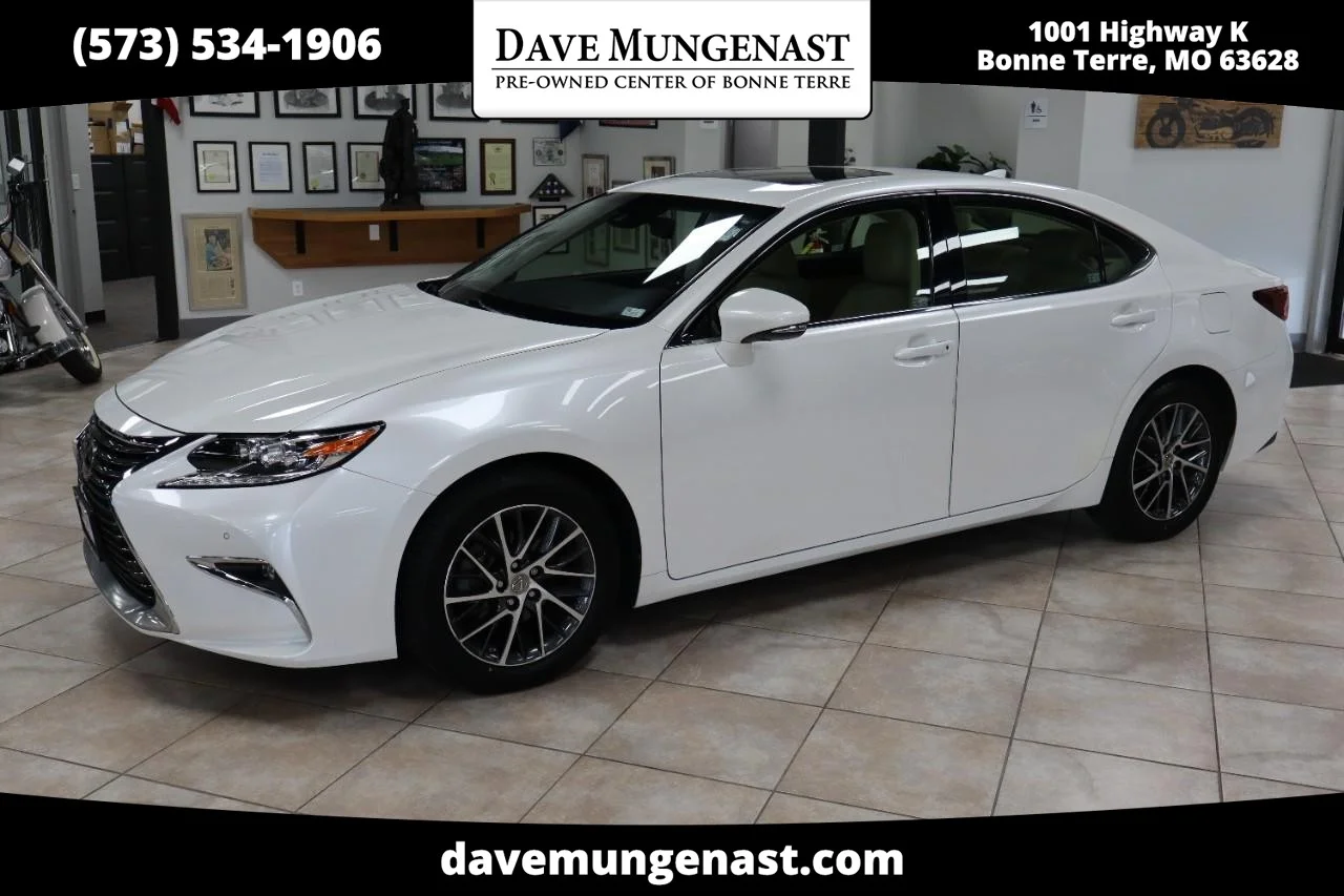 2016 Lexus ES 350 350's photo