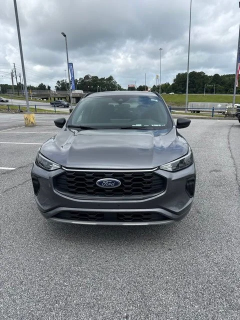 Used 2024 Gray Ford ST-Line image 2
