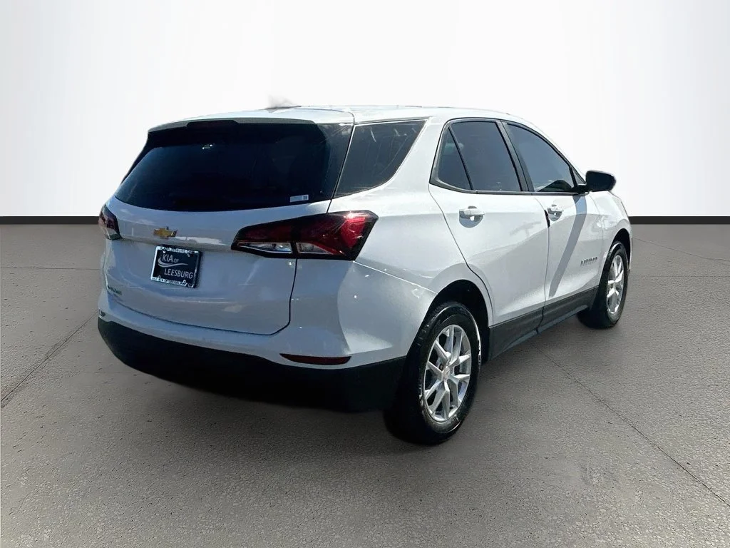 Used 2024 White Chevrolet LS image 7