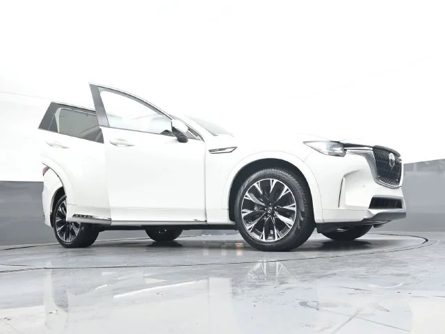 Used 2024 White Mazda 3.3 Turbo S Premium image 43