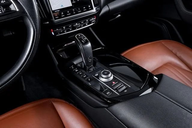 Used 2021 Nero Maserati  image 30