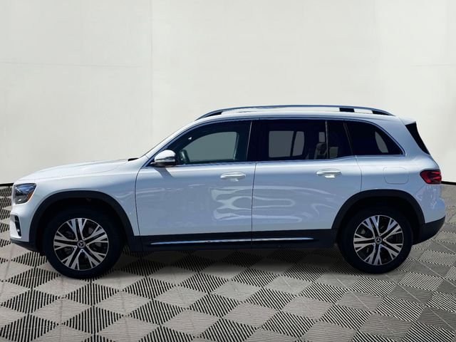 Used 2026 Polar White Mercedes-Benz GLB 250 image 8
