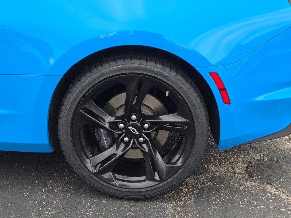 Used 2023 Blue Chevrolet 2SS image 11