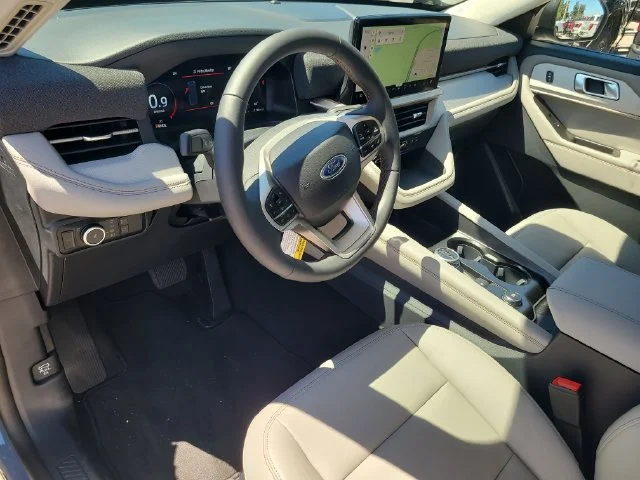 New 2026 Vapor Blue Ford Active image 20