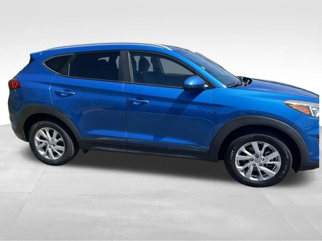 Used 2020 Blue Hyundai Value image 14
