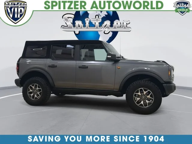 Certified Used 2025 Gray Ford Badlands image 2