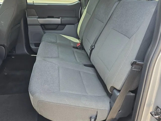 Used 2024 Silver Ford XLT image 24