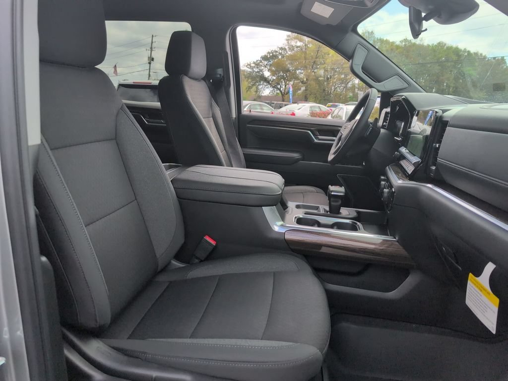 2026 Chevrolet Silverado 1500 LT - Photo 32