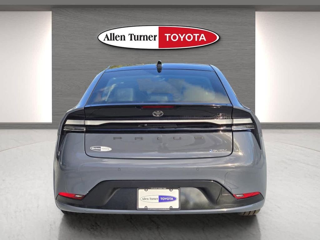 New 2026 Guardian Gray Toyota XSE image 6