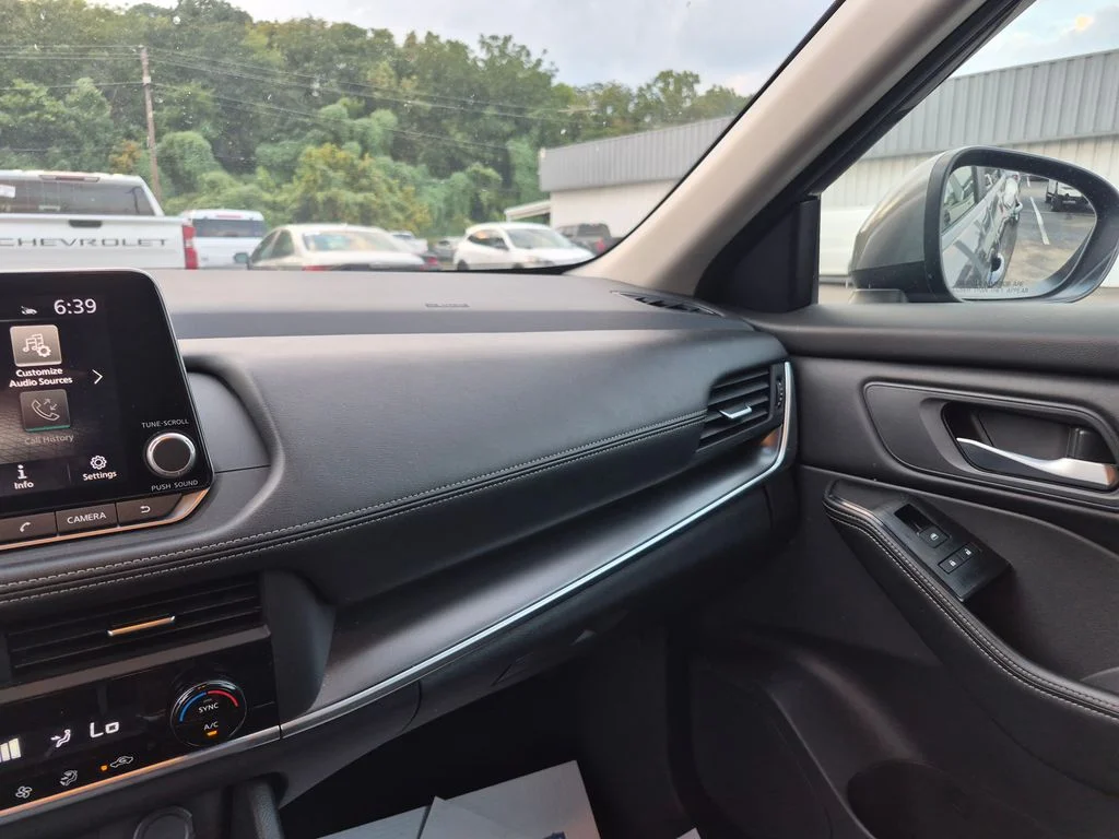 Used 2024 Gun Metallic Nissan SV image 26