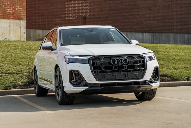 2026 Audi Q7 S line Premium Plus