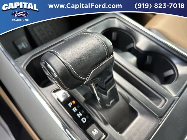 Used 2023 White Ford Lariat image 31