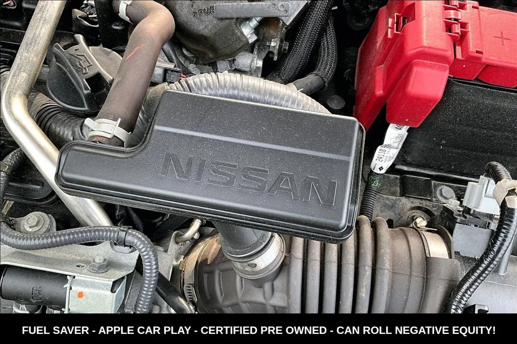 Used 2023 Red Nissan SR image 29